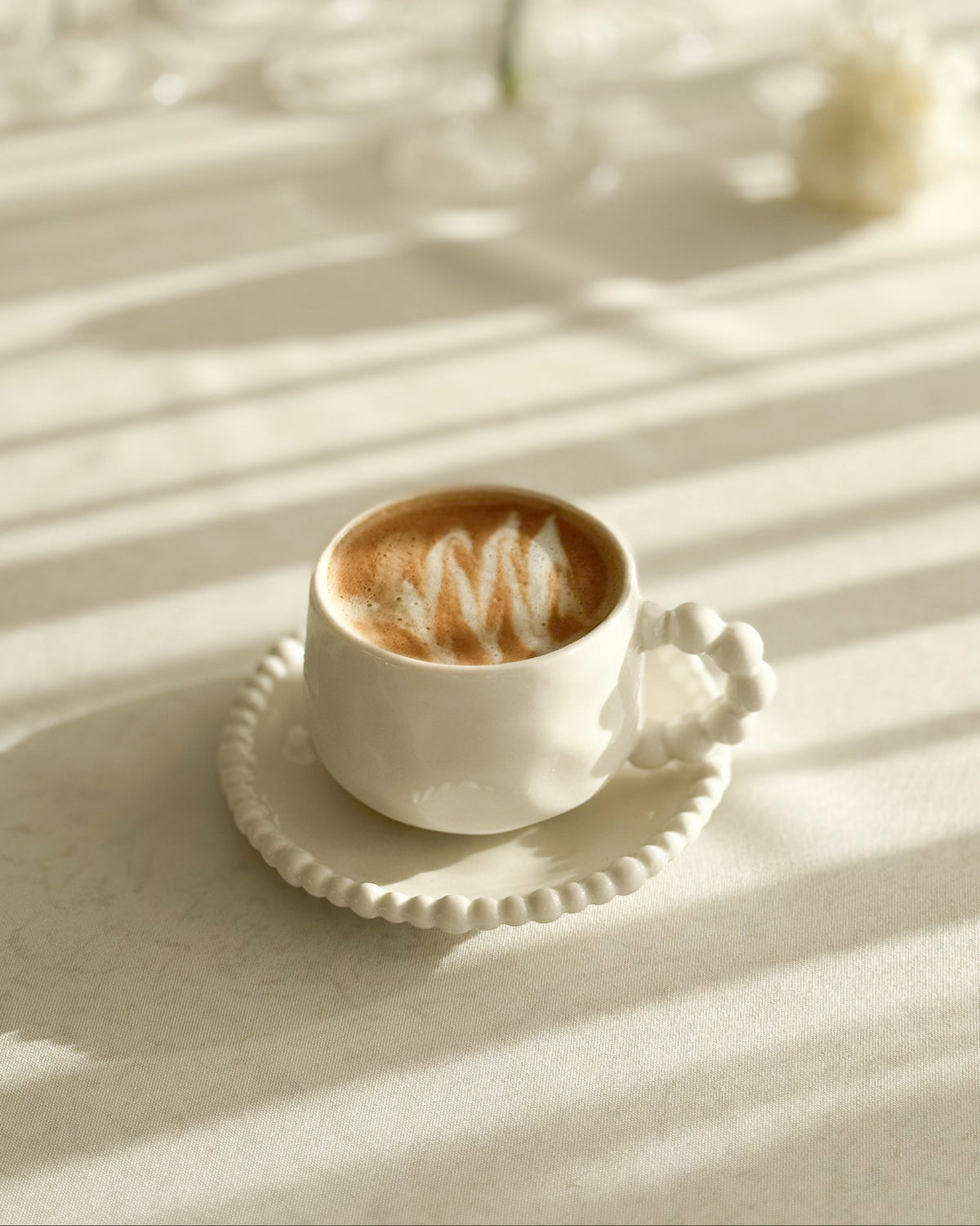 Pearly White Kaffeetassen Set