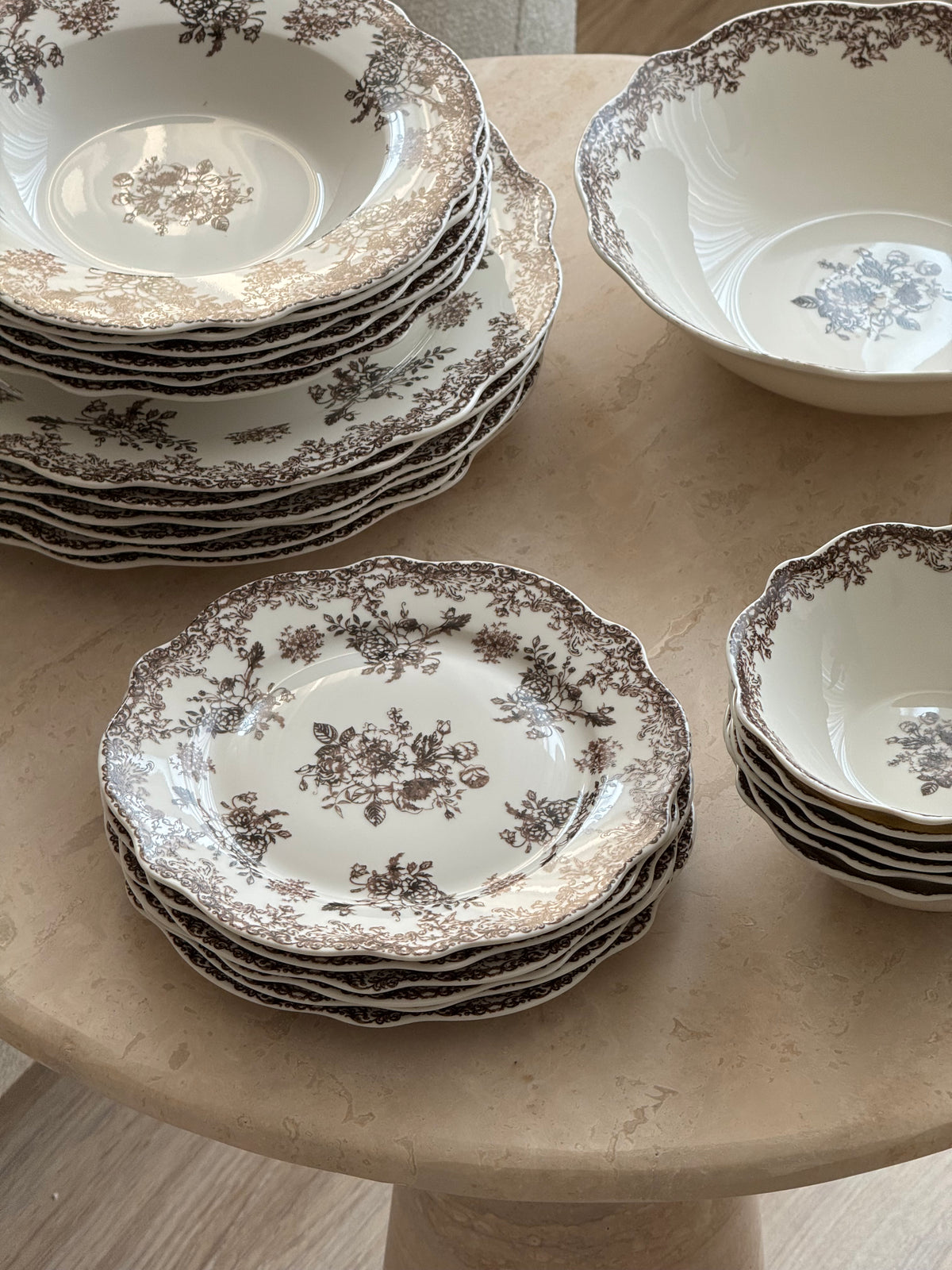 Vintage Brown Teller - Set 25-Teilig