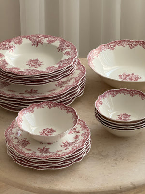 Vintage Red Teller - Set 25-Teilig